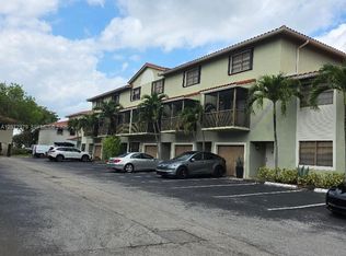 Banyan Tree, Miami, FL 33196