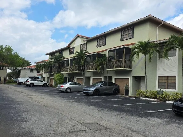 9872 Hammocks Blvd APT 105-51, Miami, FL 33196