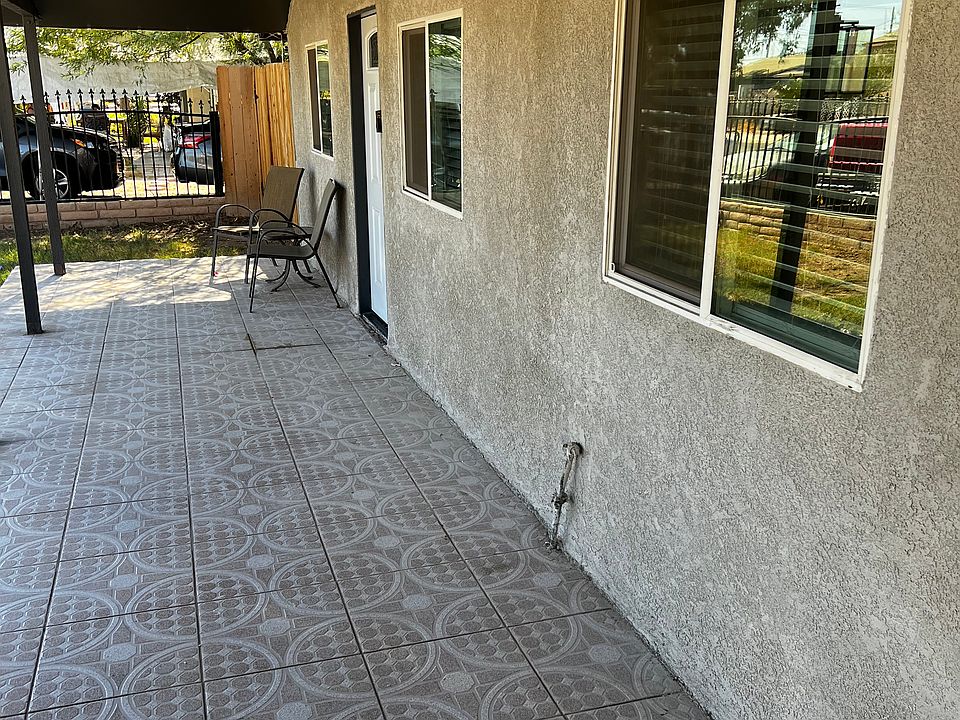 1st image of 1135 Parkyns Ave #2