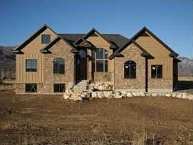 1st image of 2543 N Sierra Dr