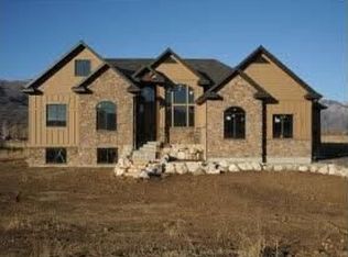 2543 N Sierra Dr, Eden, UT 84310