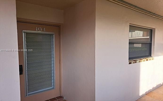 1st image of 10433 Sunrise Lakes Blvd APT 104