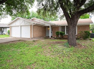 6605 Starnes Rd, Watauga, TX 76148