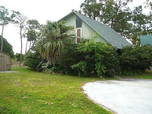 3rd image of 5612 Cassia Dr