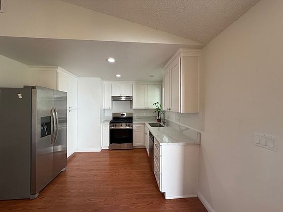 2nd image of 2491 Royal Ave
