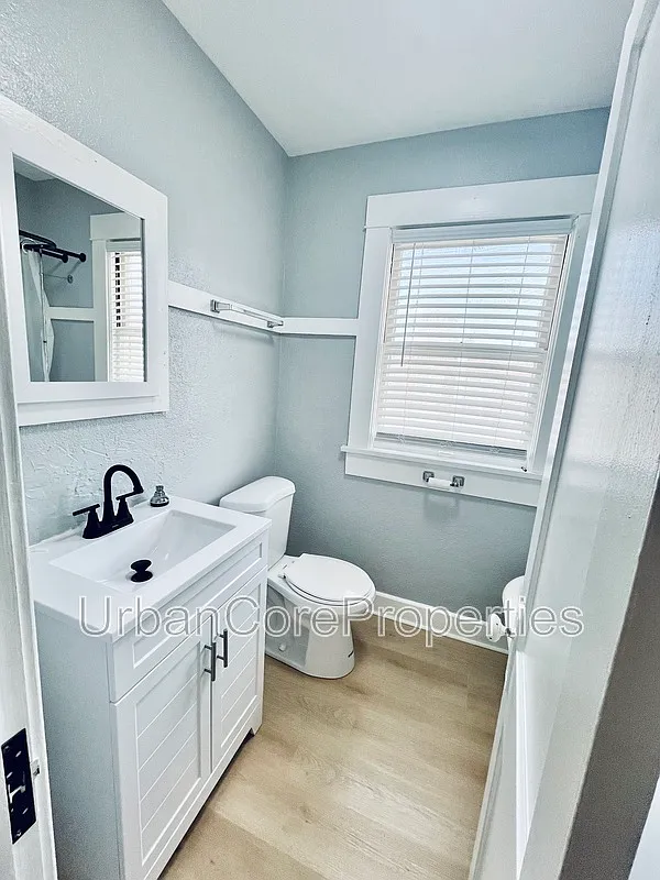 Studio, 1.0 bath, 500 sqft, $1,450 — Photo 4