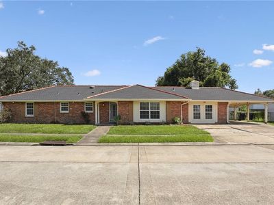 5426 Chamberlain Dr, New Orleans, LA, 70122