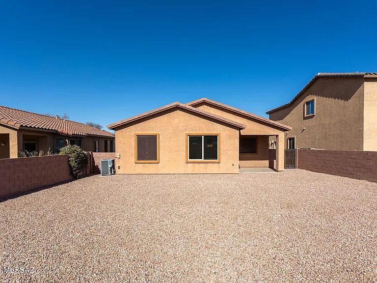 12073 W Hailey Ln — Photo 25