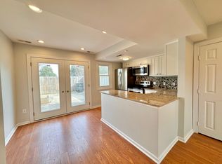 1151 Summit St NE, Washington, DC 20002