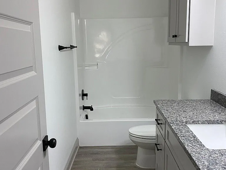 222 Oak Alley Dr — Photo 14
