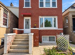 4735 S Rockwell St APT 2, Chicago, IL 60632