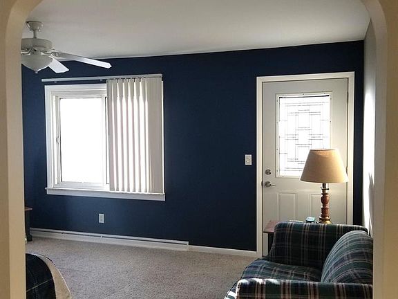 4th image of 8202 Rockwood Ave
