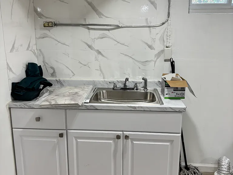 4514 Saint Georges Ave — Photo 35