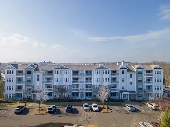 426 John Mahar Hwy Unit 408, Braintree, MA 02184