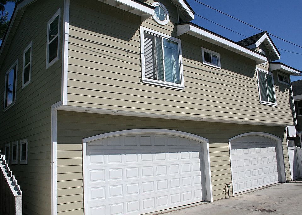 Four car garage