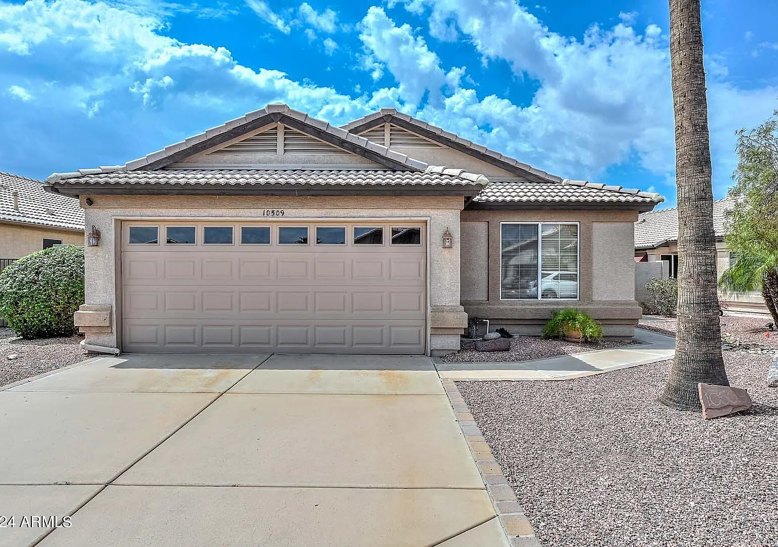3 bed, 2.0 bath, 1295 sqft, $3,500 — Photo 1