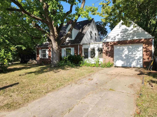 627 N 27th St, Lafayette, IN 47904