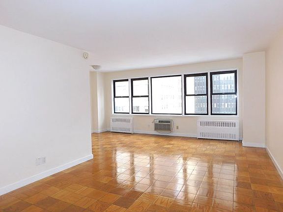 2nd image of 236 E 36th St APT 8G
