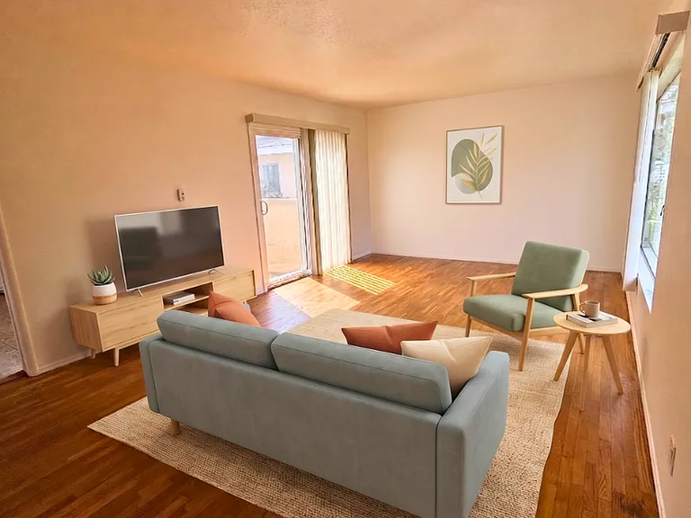 10942-10948 Crenshaw Blvd (Hexagon Eagles LLC) — Photo 1
