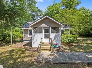 206 Cox St, Simpsonville, SC 29681