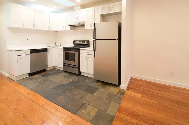 Rented by Town Residential | media 7