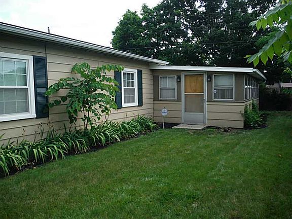 2nd image of 609 Kennison Ave