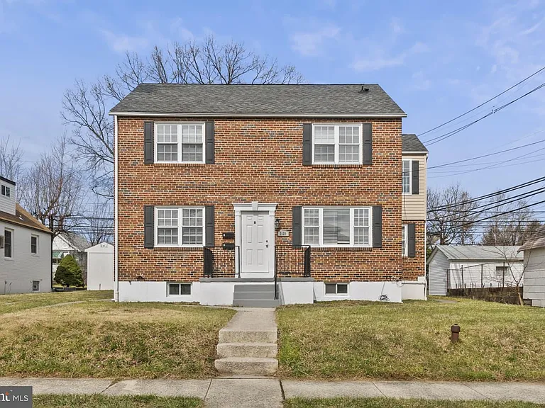 2528 Wendover Rd #B — Photo 1