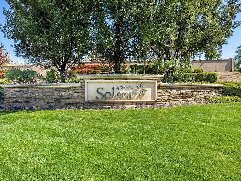 978 Wind Flower Rd — Photo 37