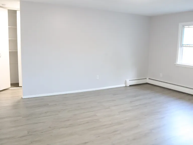 139 Litchfield Pines Dr — Photo 3