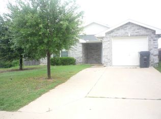 3004 Caballero Cir, Dallas, TX 75236