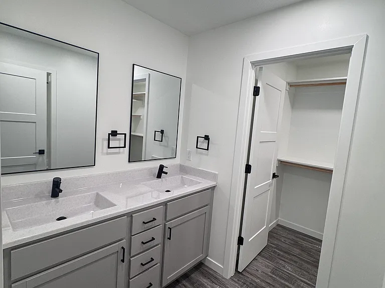 202 E Plum St #1 — Photo 9