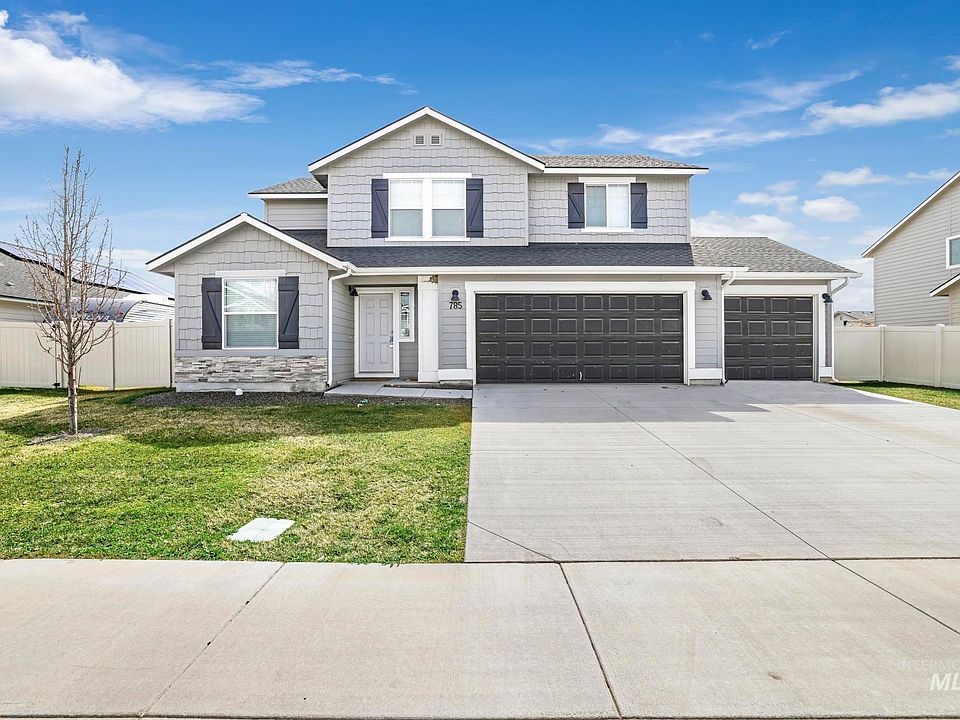 1st image of 785 Grizzly Dr