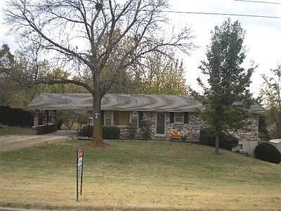 1st image of 5015 Rainbow Dr