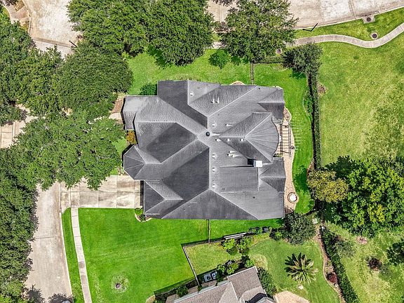 4th image of 2603 Little Lake Ct
