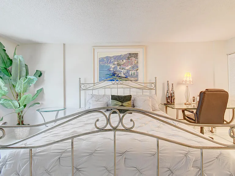 3221 S Ocean Blvd #505 — Photo 20