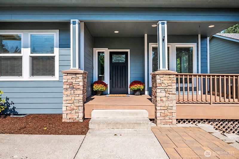 4th image of 132 Alta Vista Road