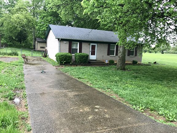 3rd image of 207 Bo Peep Ln