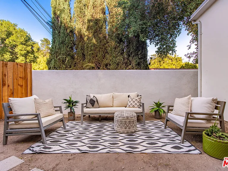1362 Old Topanga Canyon Rd — Photo 20