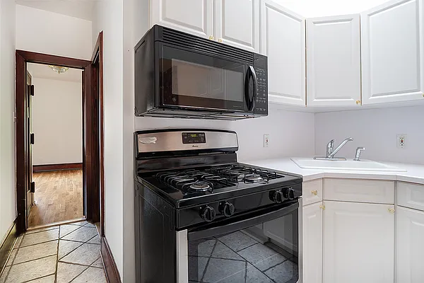 Rented by Harlem Lofts | media 9