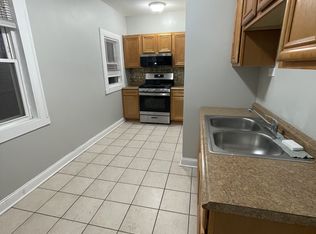 1402 N Harding Ave #2, Chicago, IL 60651