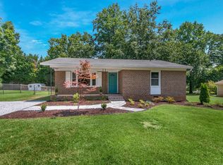 4 Cox St, Travelers Rest, SC 29690