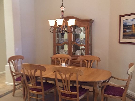 Formal dining 