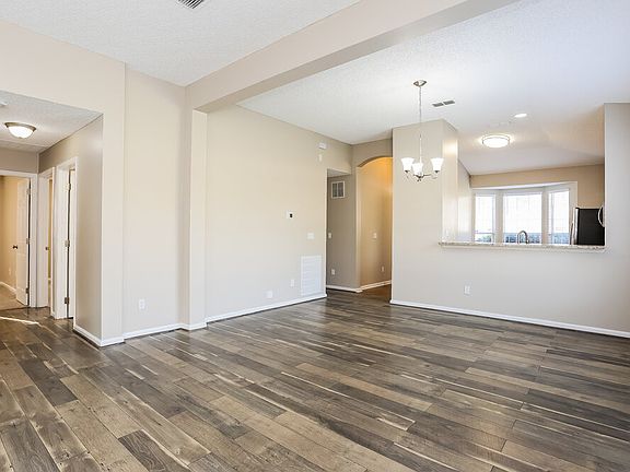5th image of 4298 Campus Hills Cir