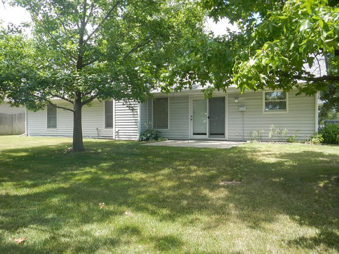 2nd image of 4812 Glencairn Dr