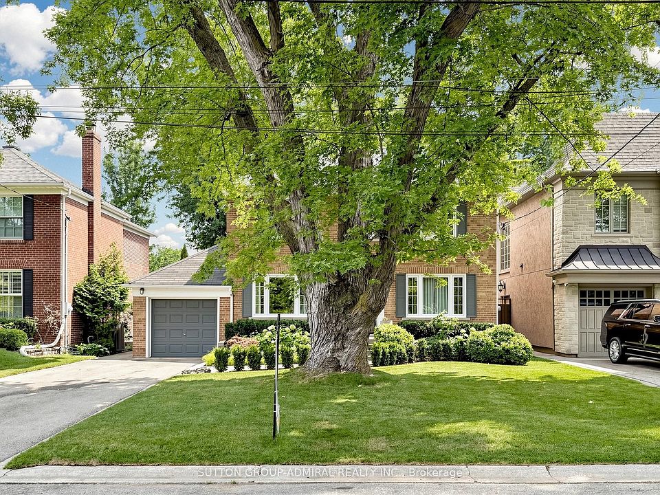 1st image of 11 Marchwood Dr