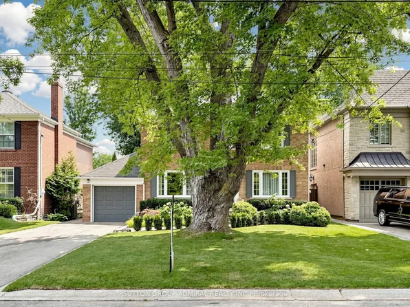 11 Marchwood Dr, Toronto, ON M3H 1J7