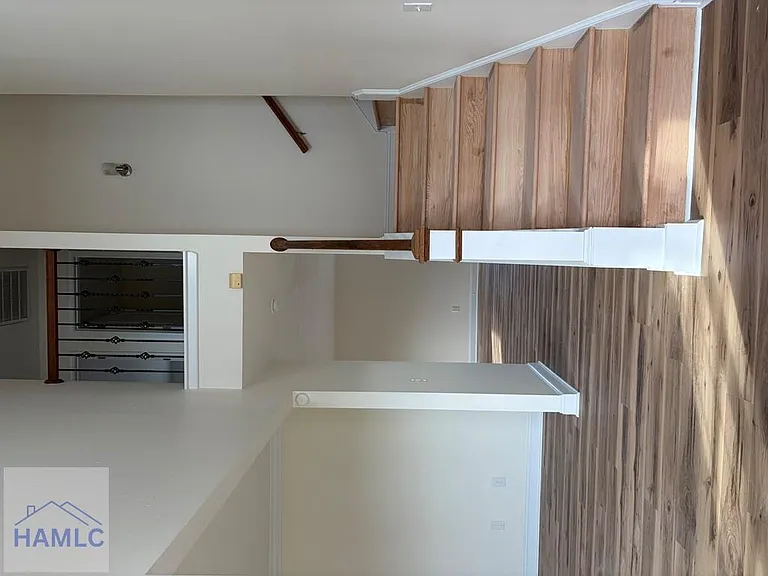 521 Wyckfield Way — Photo 3