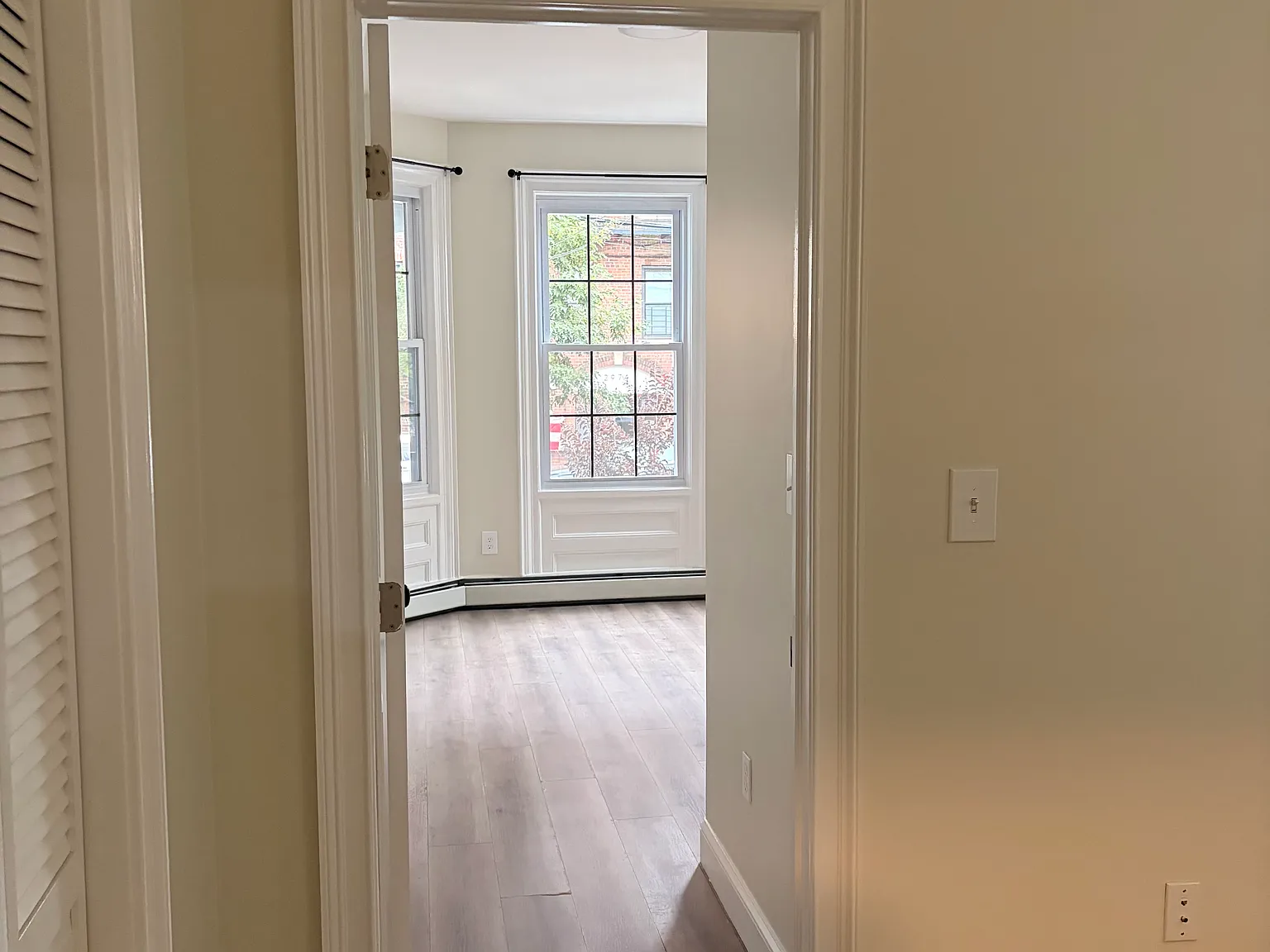 2975 Valentine Ave — Photo 3