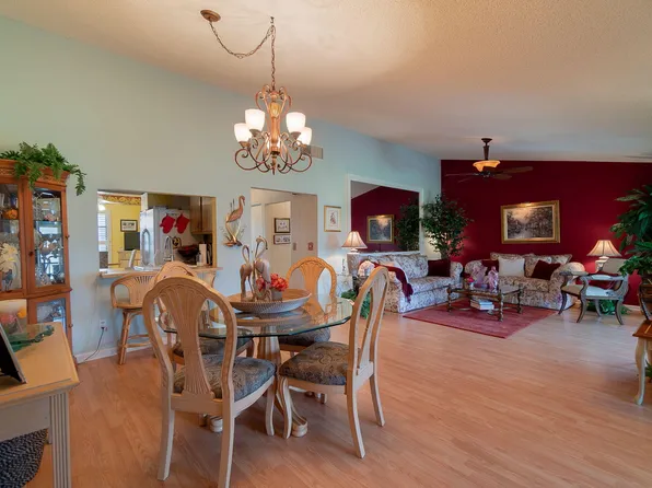 6271 Tall Cypress Circle, Greenacres, FL 33463