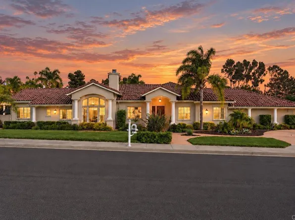 492 Old Via Rancho Dr, Escondido, CA 92029